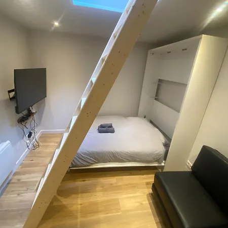 Chic - Terrasse En Plein Ciel - 004 *